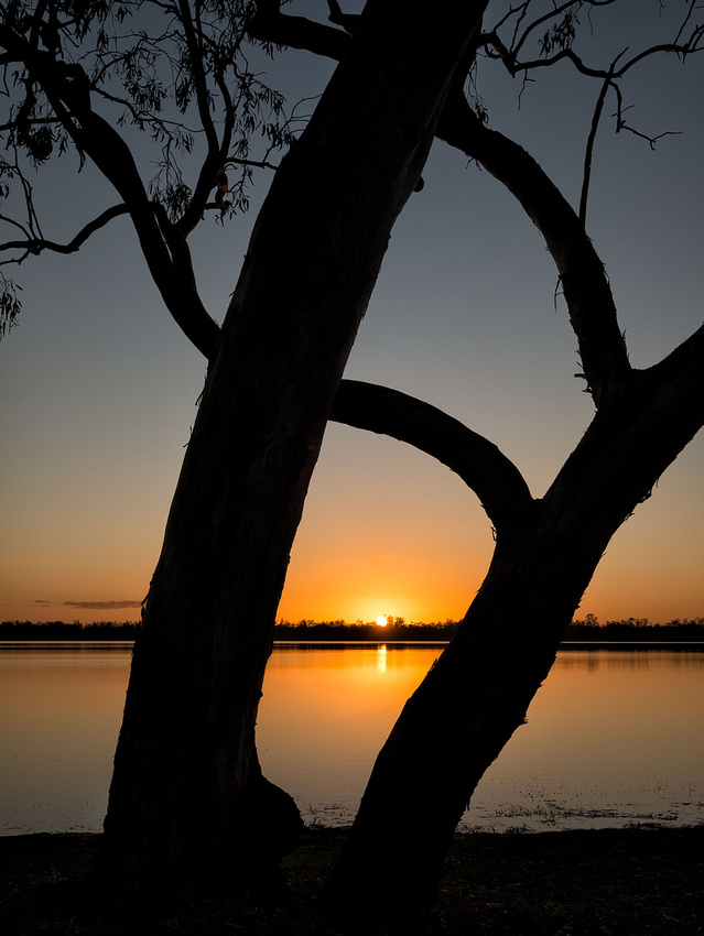 Lake Broadwater at Sunrise